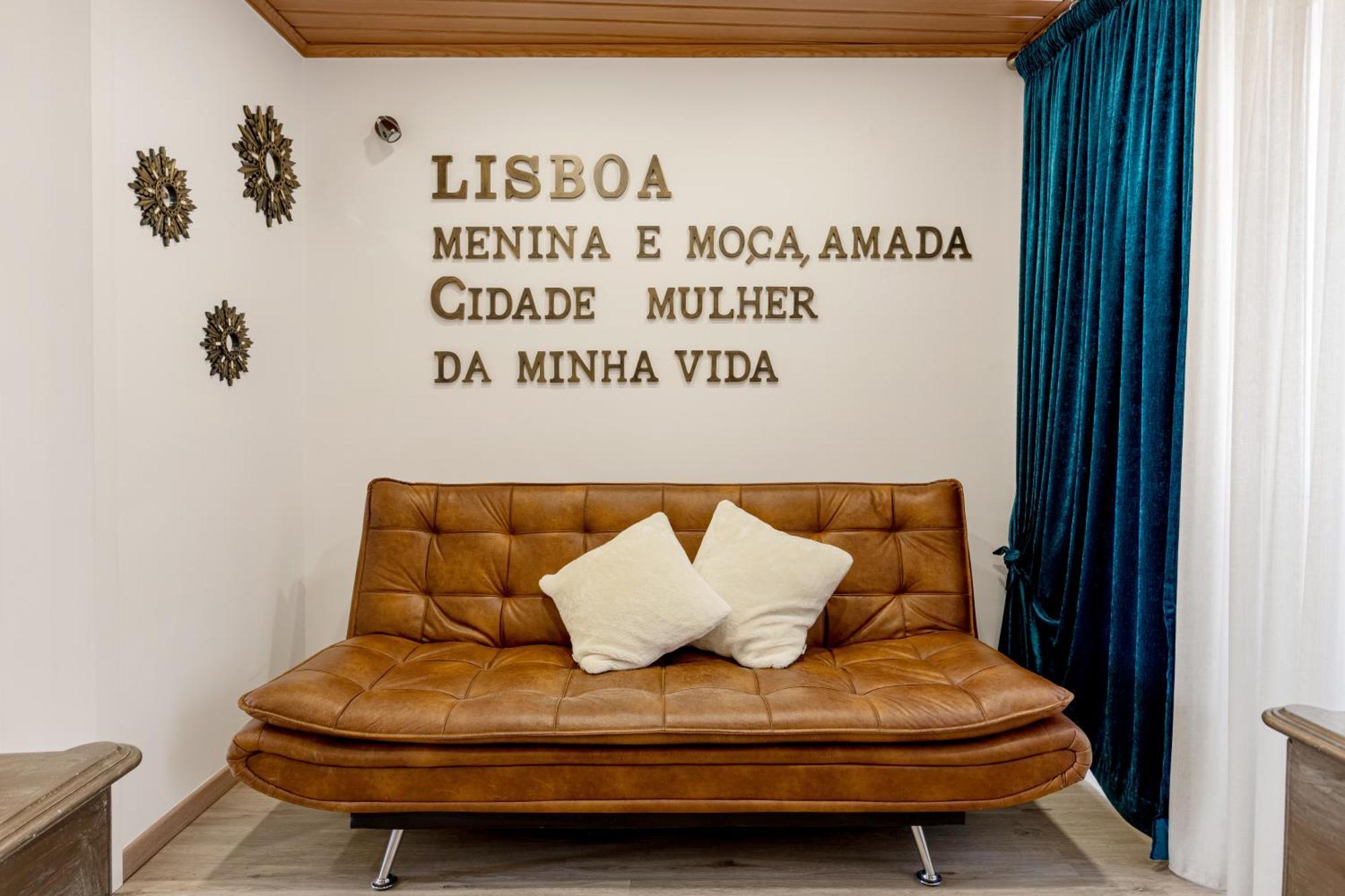 Alfama The Best Lisbon Bilik gambar